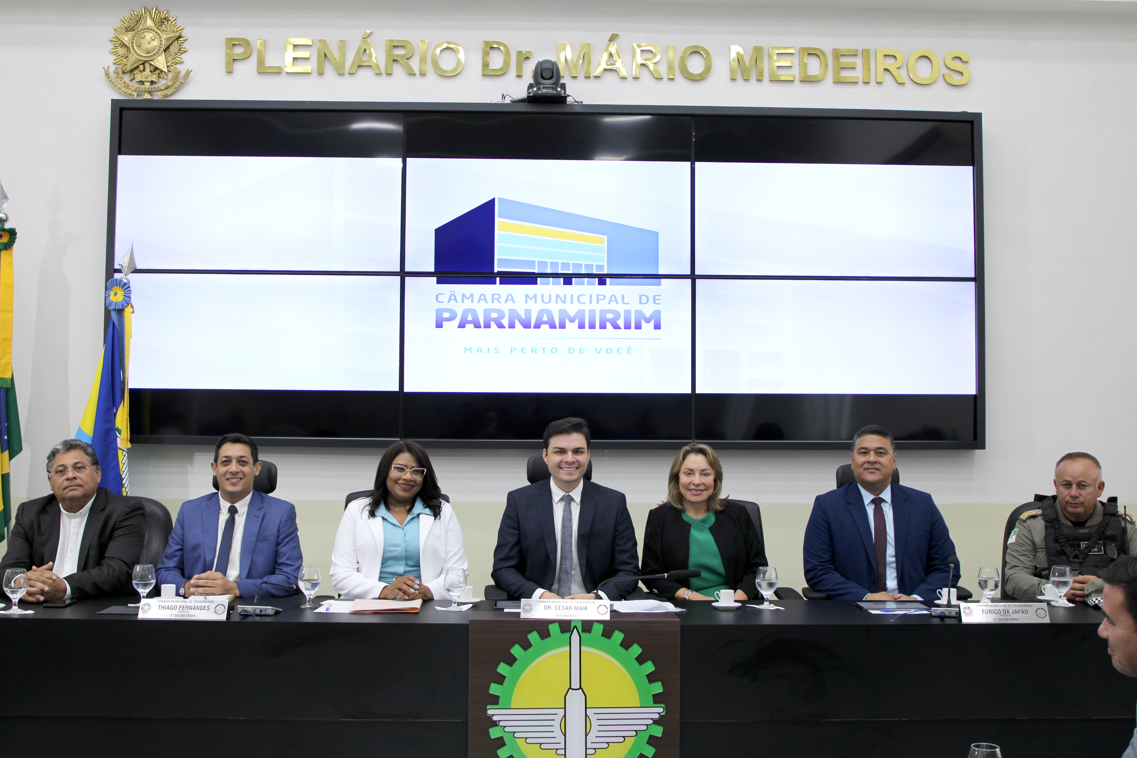 Leitura anual pela prefeita Nilda inicia atividades parlamentares de 2025